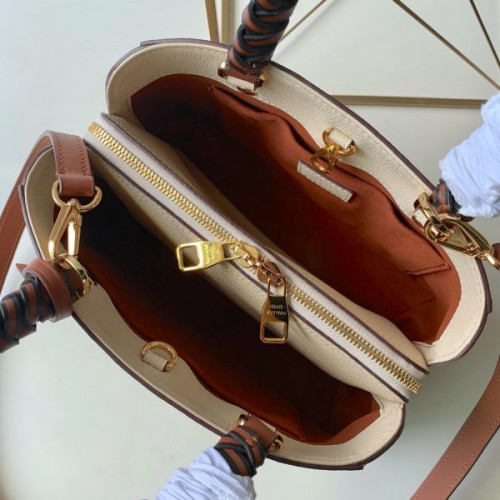 l0*is-V*t0n-montaigne