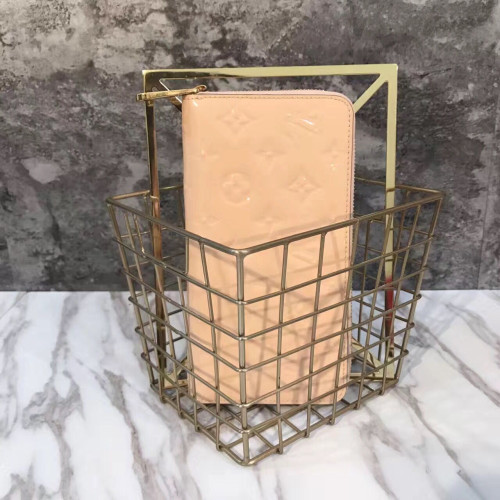 l0*is-V*t0n-wallet-11